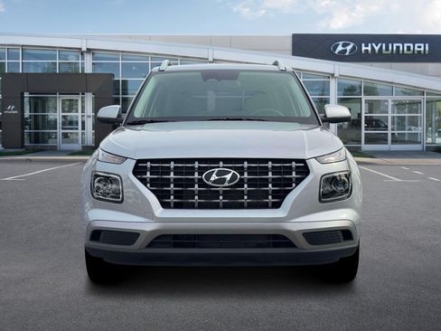 New 2026 Hyundai Venue SEL FWD image 12