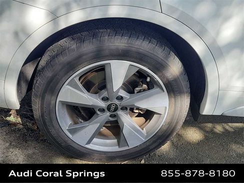 Certified 2023 Audi Q5 Premium w/ Convenience Package image 29