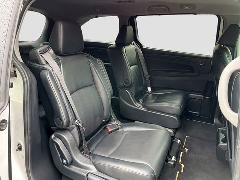 Used 2024 Honda Odyssey EX-L image 27
