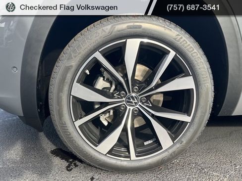 New 2026 Volkswagen Atlas SEL Premium R-Line image 6