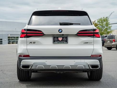 Used 2026 BMW X5 xDrive40i AWD/4WD image 6