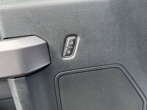 Used 2019 Ford F150 XLT w/ Equipment Group 302A Luxury image 19