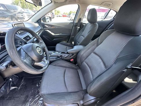 Used 2016 MAZDA MAZDA3 i Sport w/ Preferred Equipment Package FWD image 19