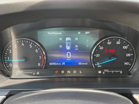 Used 2023 Ford Explorer XLT RWD image 25