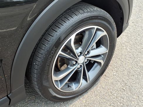 Certified 2023 Buick Encore GX Select FWD image 7