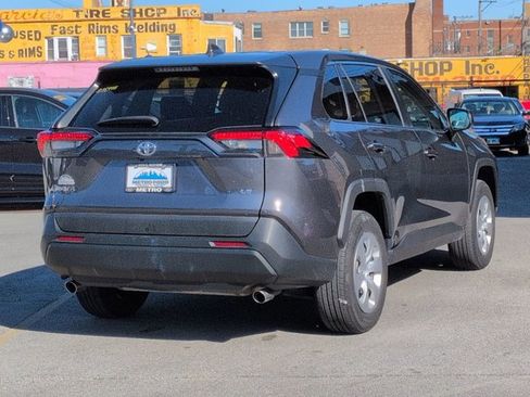 Used 2024 Toyota RAV4 LE FWD image 4