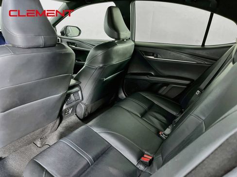 Used 2025 Toyota Camry XSE FWD image 32