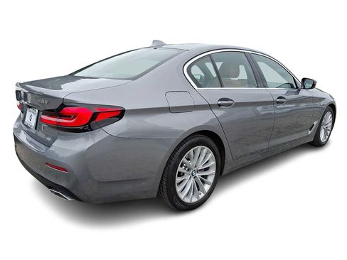 Used 2023 BMW 530i xDrive w/ Convenience Package AWD/4WD image 5
