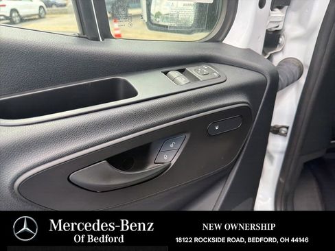 Used 2025 Mercedes-Benz Sprinter 2500 image 8
