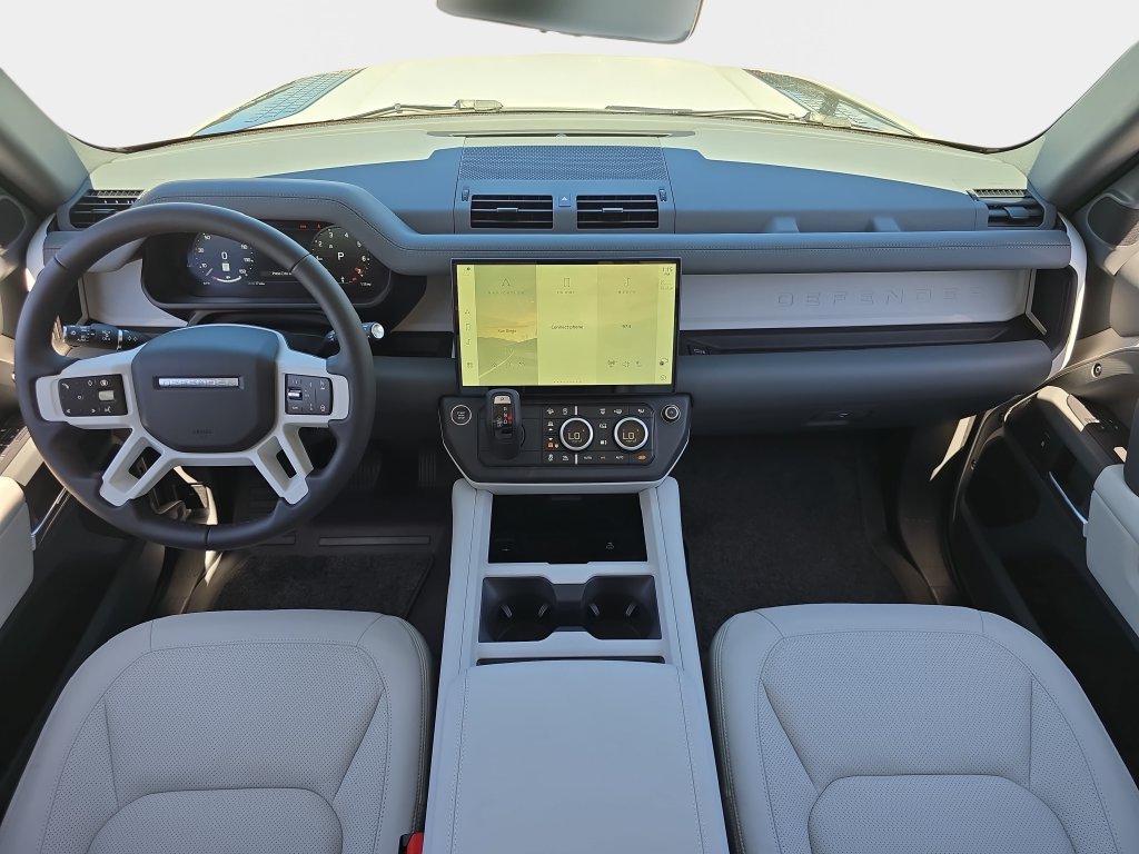 New 2026 Land Rover Defender 110 X-Dynamic SE AWD/4WD image 9