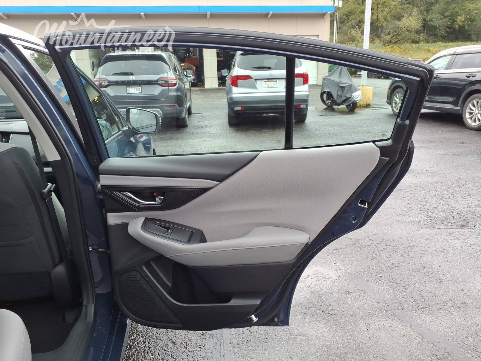 Used 2024 Subaru Legacy Premium AWD/4WD image 19