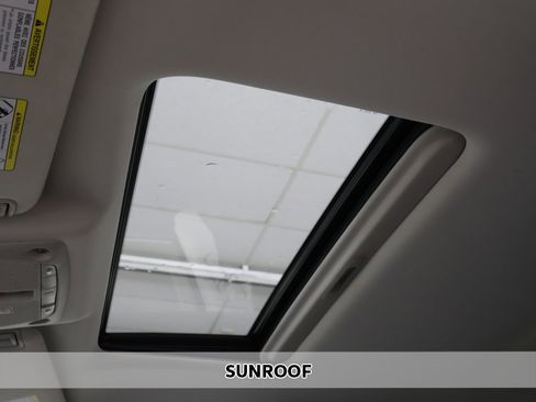 Used 2019 Nissan Armada SL w/ Premium Package image 4