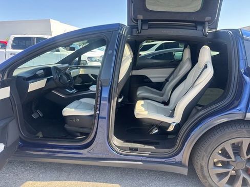 Used 2023 Tesla Model X Plaid AWD/4WD image 10