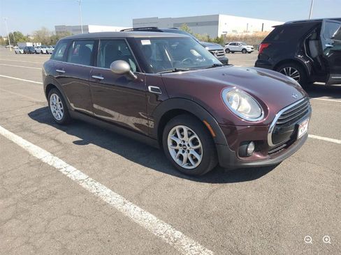 Used 2016 MINI Cooper Clubman image 5