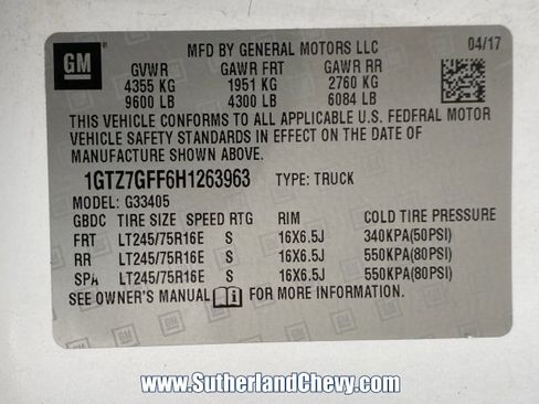 Used 2017 GMC Savana 3500 image 32