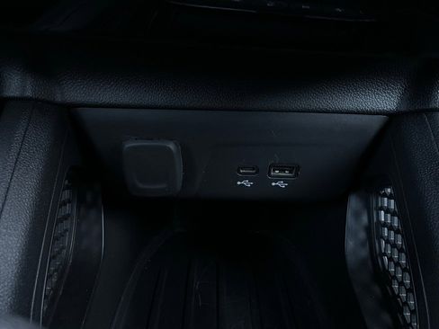 Used 2025 Chevrolet TrailBlazer LT image 23