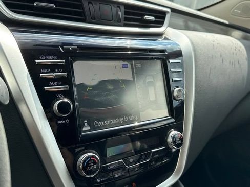 Used 2017 Nissan Murano Platinum w/ Platinum Technology Package FWD image 18