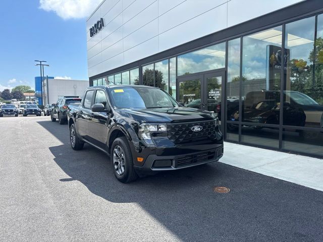 Used 2026 Ford Maverick XLT AWD/4WD image 1
