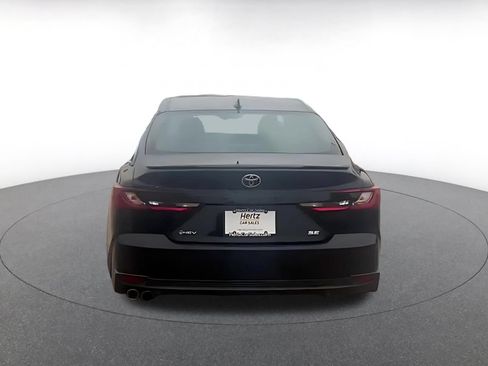 Used 2026 Toyota Camry SE FWD image 11