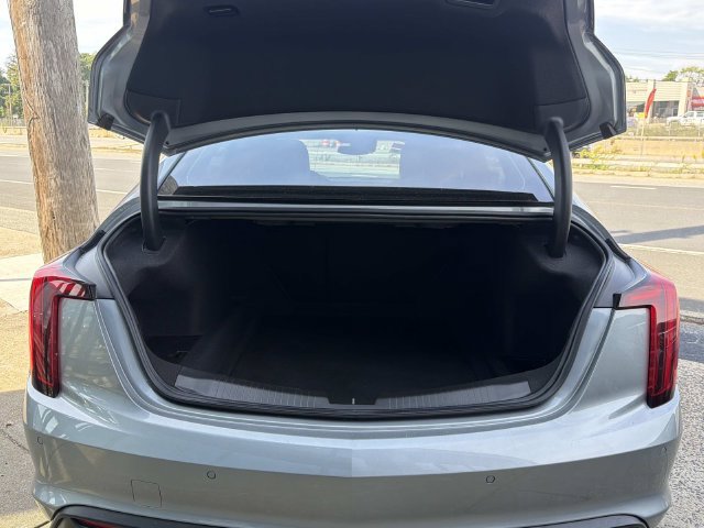 Used 2024 Cadillac CT5 Luxury w/ Sun And Sound Package AWD/4WD image 9