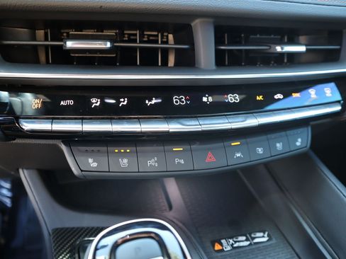 Certified 2026 Cadillac CT5 V w/ Technology Package AWD/4WD image 9