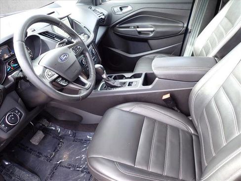 Used 2017 Ford Escape Titanium image 12
