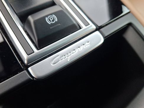 Used 2019 Porsche Cayenne Turbo image 24