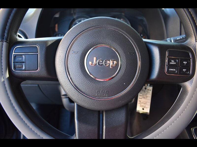 Used 2015 Jeep Patriot Sport FWD image 13