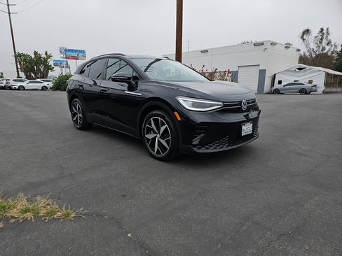 Used 2023 Volkswagen ID.4 Pro S RWD image 3