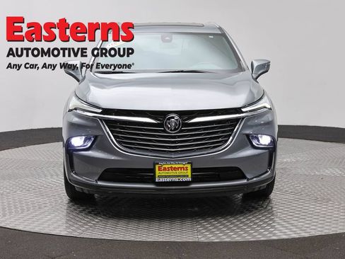 Used 2023 Buick Enclave Essence w/ Experience Buick Package FWD image 2