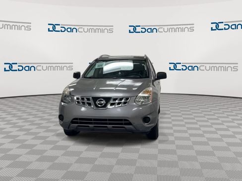 Used 2015 Nissan Rogue S w/ Convenience Package FWD image 3