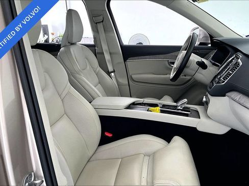 Used 2024 Volvo XC90 B6 Ultimate w/ Protection Package Premier AWD/4WD image 8