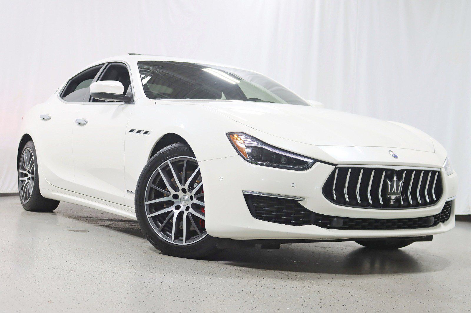 Used 2020 Maserati Ghibli S GranLusso AWD/4WD image 7