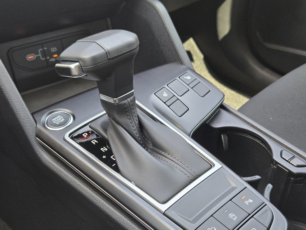 New 2026 Kia Sportage LX w/ LX Convenience Package FWD image 18