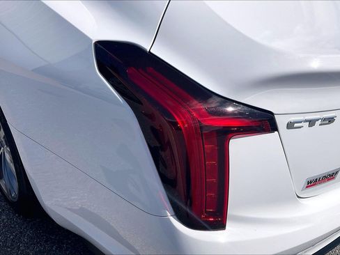 Used 2021 Cadillac CT5 Premium Luxury RWD image 34