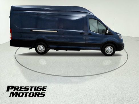 Used 2022 Ford Transit 250 148 High Roof Extended AWD w/ Parcel Delivery Package image 9