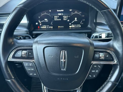 Certified 2021 Lincoln Nautilus FWD image 23