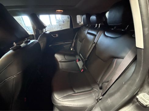 Used 2022 Jeep Compass Trailhawk w/ Sun and Sound Group image 11