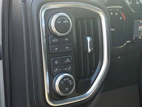 Used 2021 GMC Sierra 1500 Elevation image 27