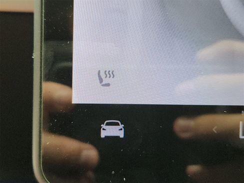 Used 2018 Tesla Model 3 Long Range image 29