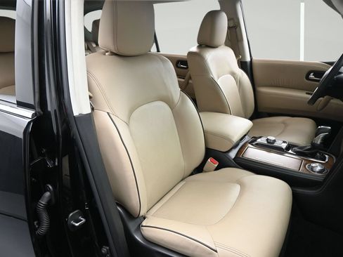 Certified 2023 Nissan Armada SL w/ Cargo Package AWD/4WD image 15