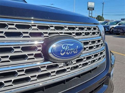 Used 2023 Ford Explorer Limited w/ Equipment Group 301A image 36