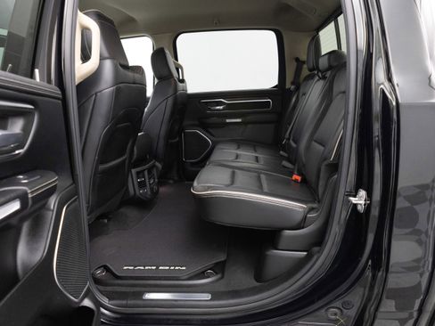 Used 2019 RAM 1500 Laramie image 24