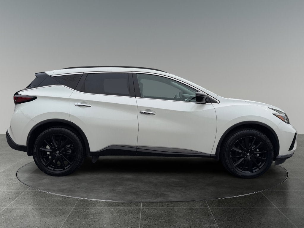 Used 2023 Nissan Murano SV w/ SV Midnight Edition Package FWD image 10