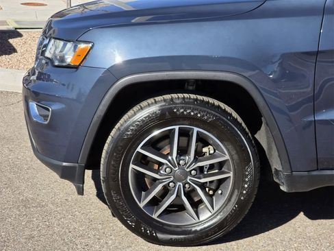 Used 2021 Jeep Grand Cherokee Limited image 4