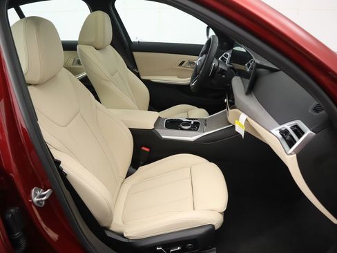 New 2026 BMW 330i Sedan w/ M Sport Package image 21