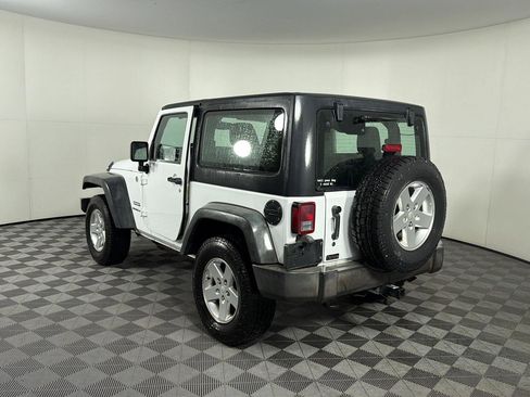 Used 2013 Jeep Wrangler Sport image 3