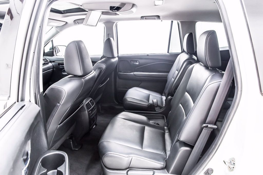 Used 2019 Honda Pilot Touring image 25