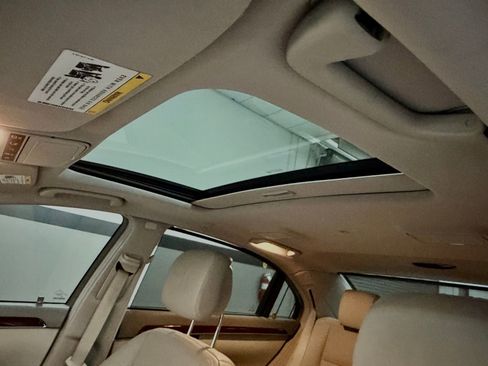 Used 2010 Mercedes-Benz S 550 image 24