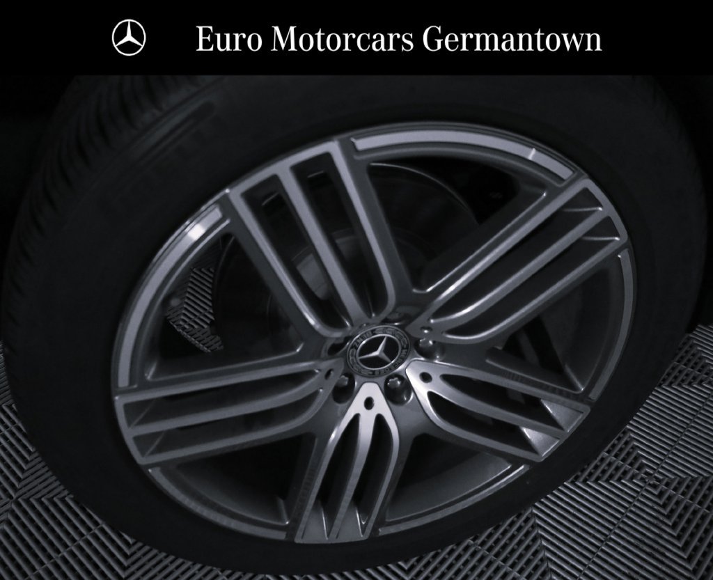 Used 2025 Mercedes-Benz GLS 450 4MATIC image 7